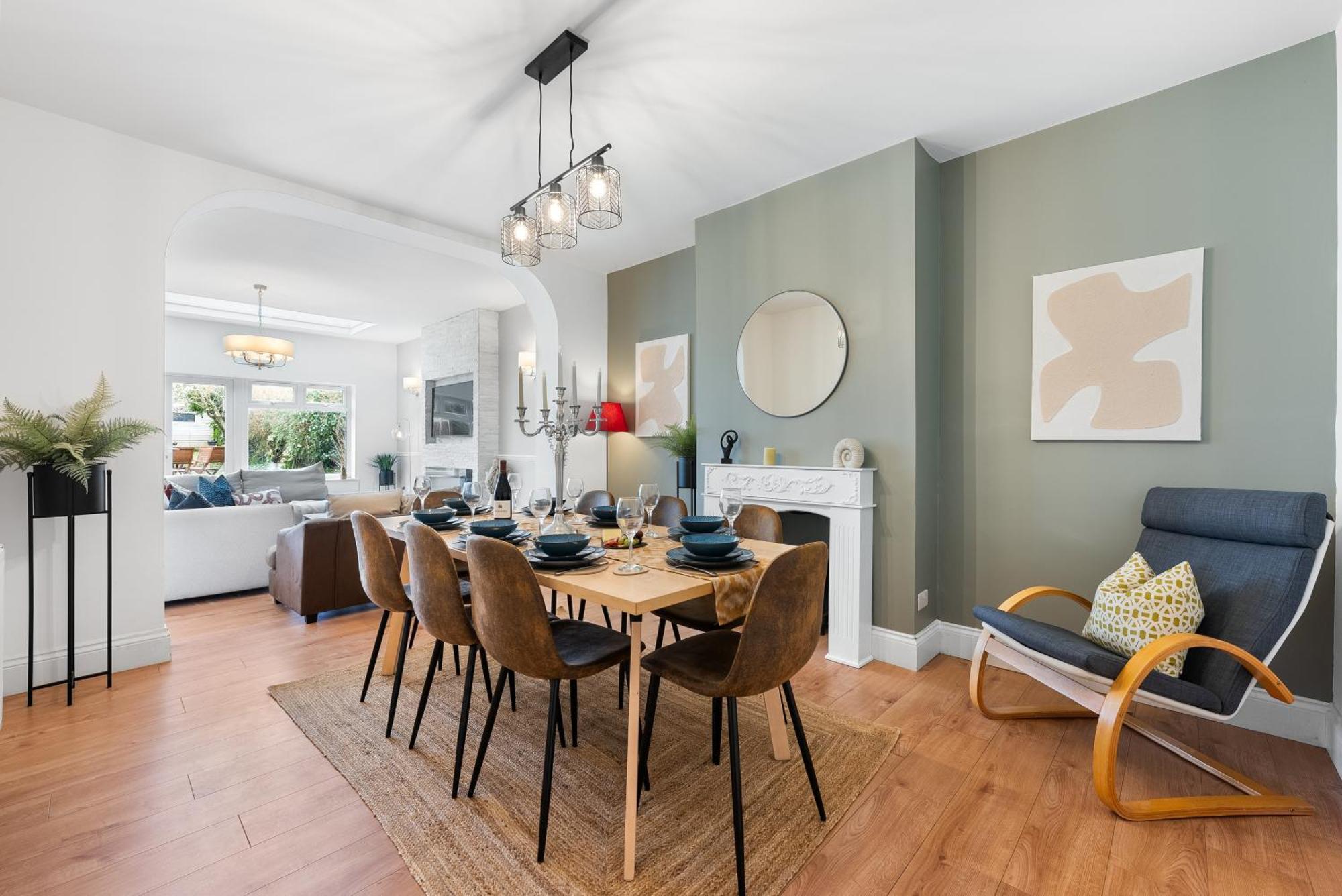 Long Term And Summer Special Offer! 5-Bedroom Spacious, Stunning Design, Sociable Areas & Cosy House Near South Downs Park, Sleeps 11 With Games Room, Private Parking And Garden- By Blue Puffin Stays Waterlooville Buitenkant foto