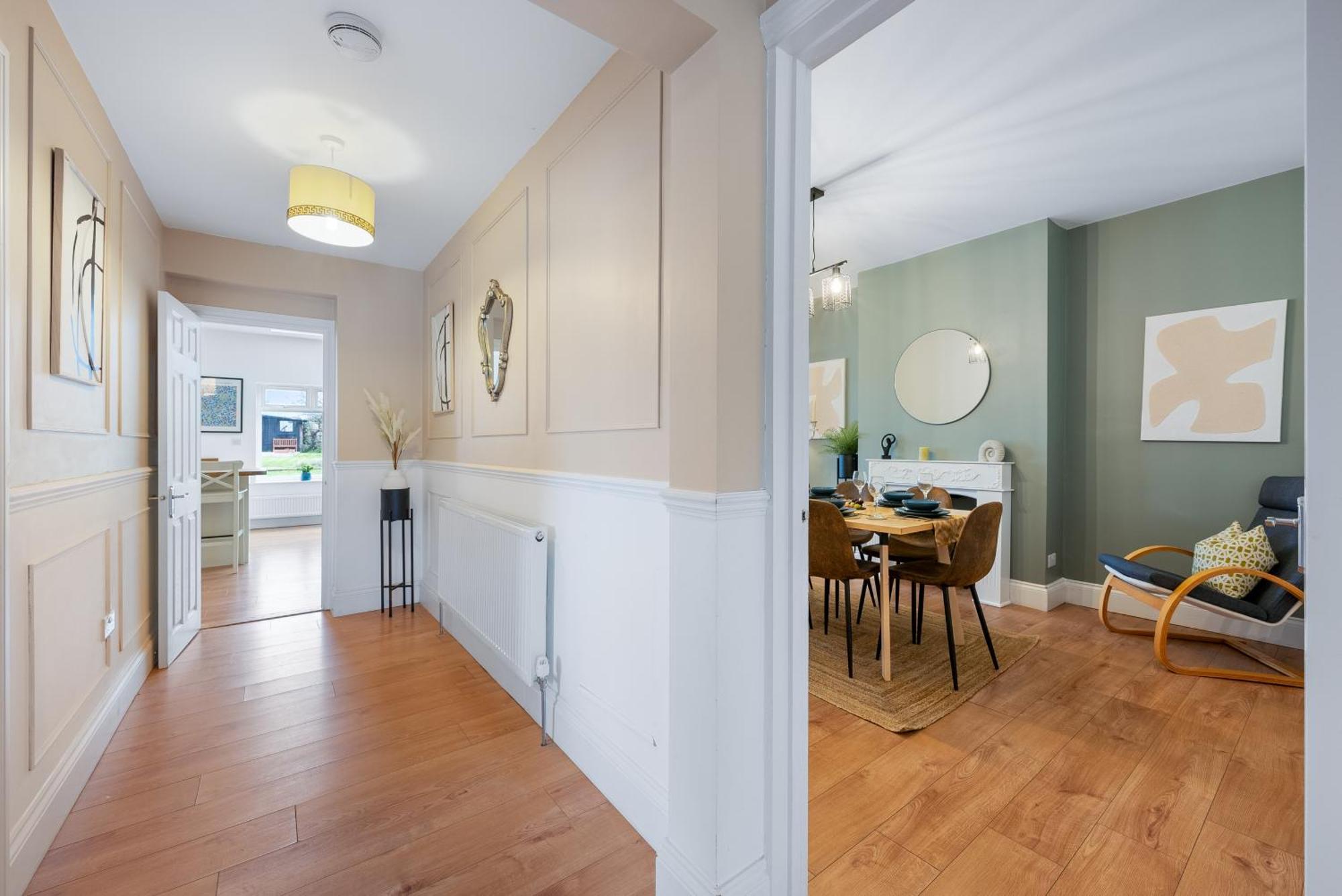 Long Term And Summer Special Offer! 5-Bedroom Spacious, Stunning Design, Sociable Areas & Cosy House Near South Downs Park, Sleeps 11 With Games Room, Private Parking And Garden- By Blue Puffin Stays Waterlooville Buitenkant foto