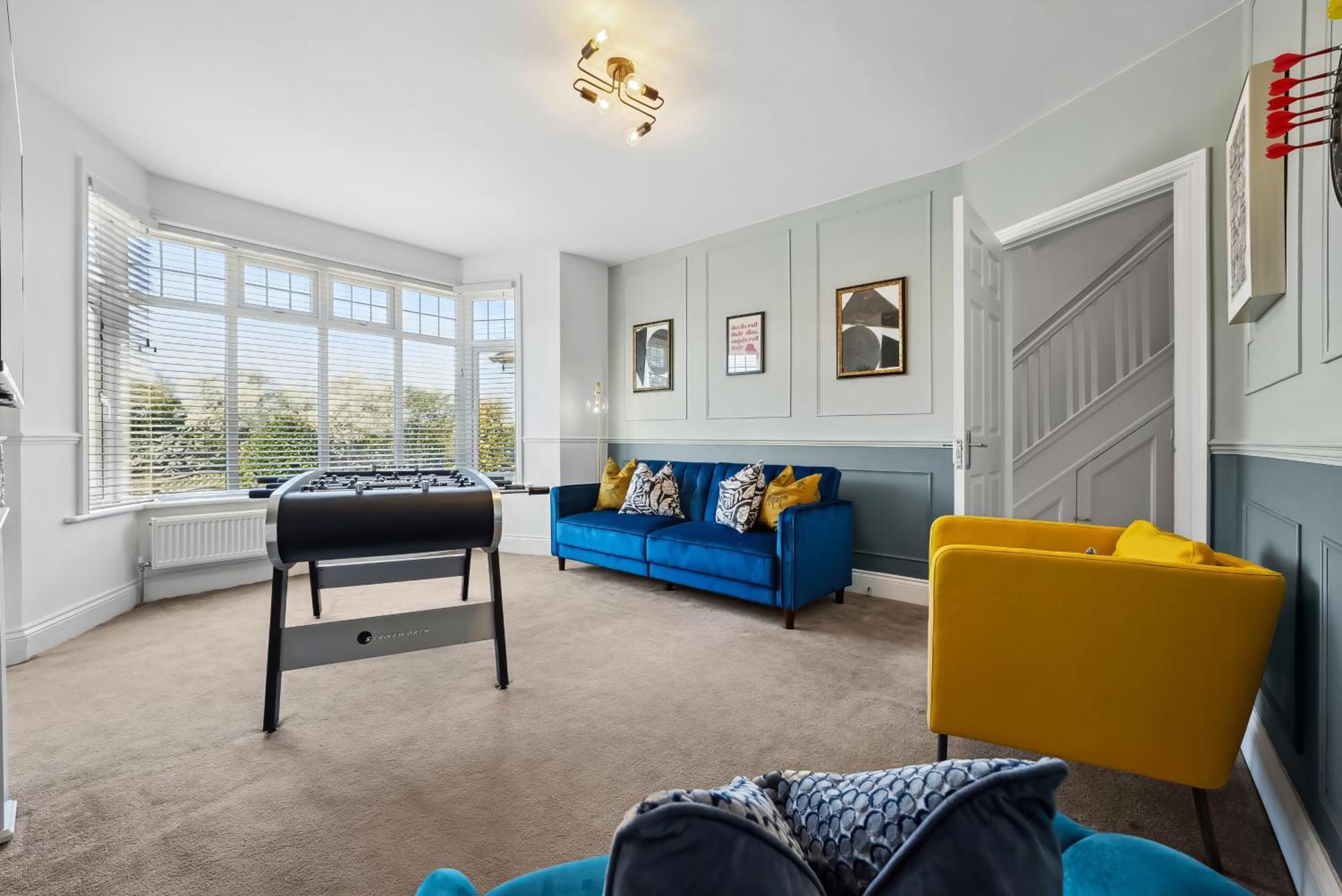 Long Term And Summer Special Offer! 5-Bedroom Spacious, Stunning Design, Sociable Areas & Cosy House Near South Downs Park, Sleeps 11 With Games Room, Private Parking And Garden- By Blue Puffin Stays Waterlooville Buitenkant foto